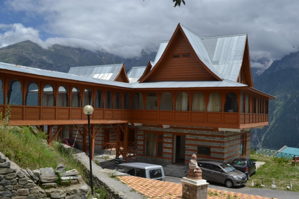 Hotel Kinner Kailash
